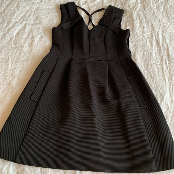 Nanette Lepore mini party dress WITH POCKETS! - Picture 1 of 4